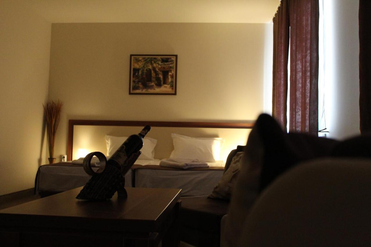 Family Hotel Bulgaria Kharmanli Ngoại thất bức ảnh
