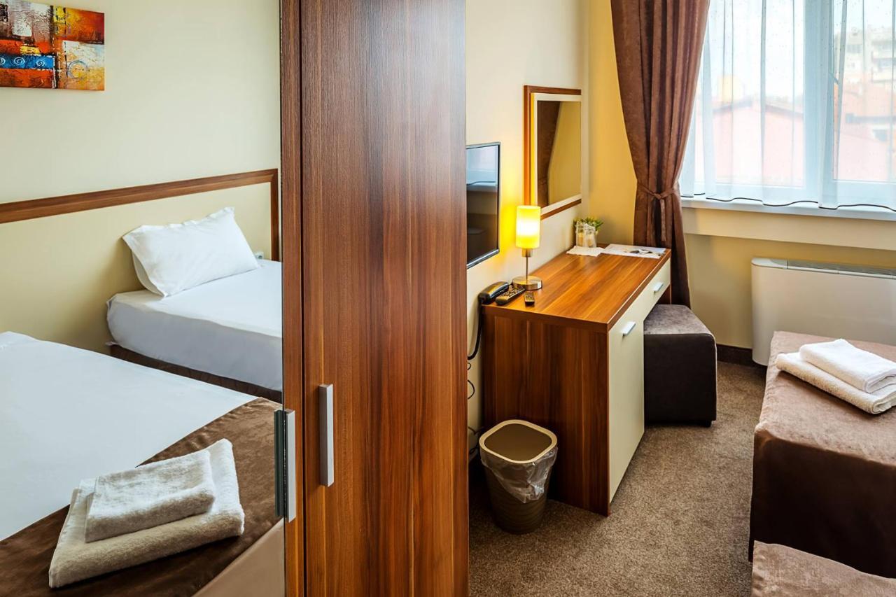 Family Hotel Bulgaria Kharmanli Ngoại thất bức ảnh