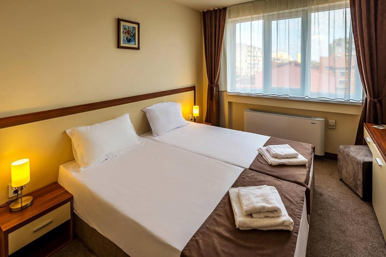 Family Hotel Bulgaria Kharmanli Ngoại thất bức ảnh
